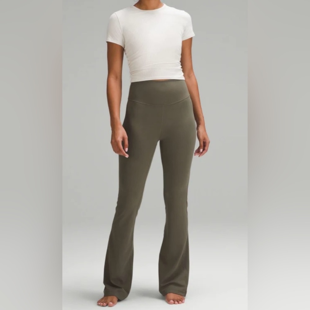 NWT Lululemon Groove SHR Nulu Flared Pants Regular 6 - Picture 3 of 6